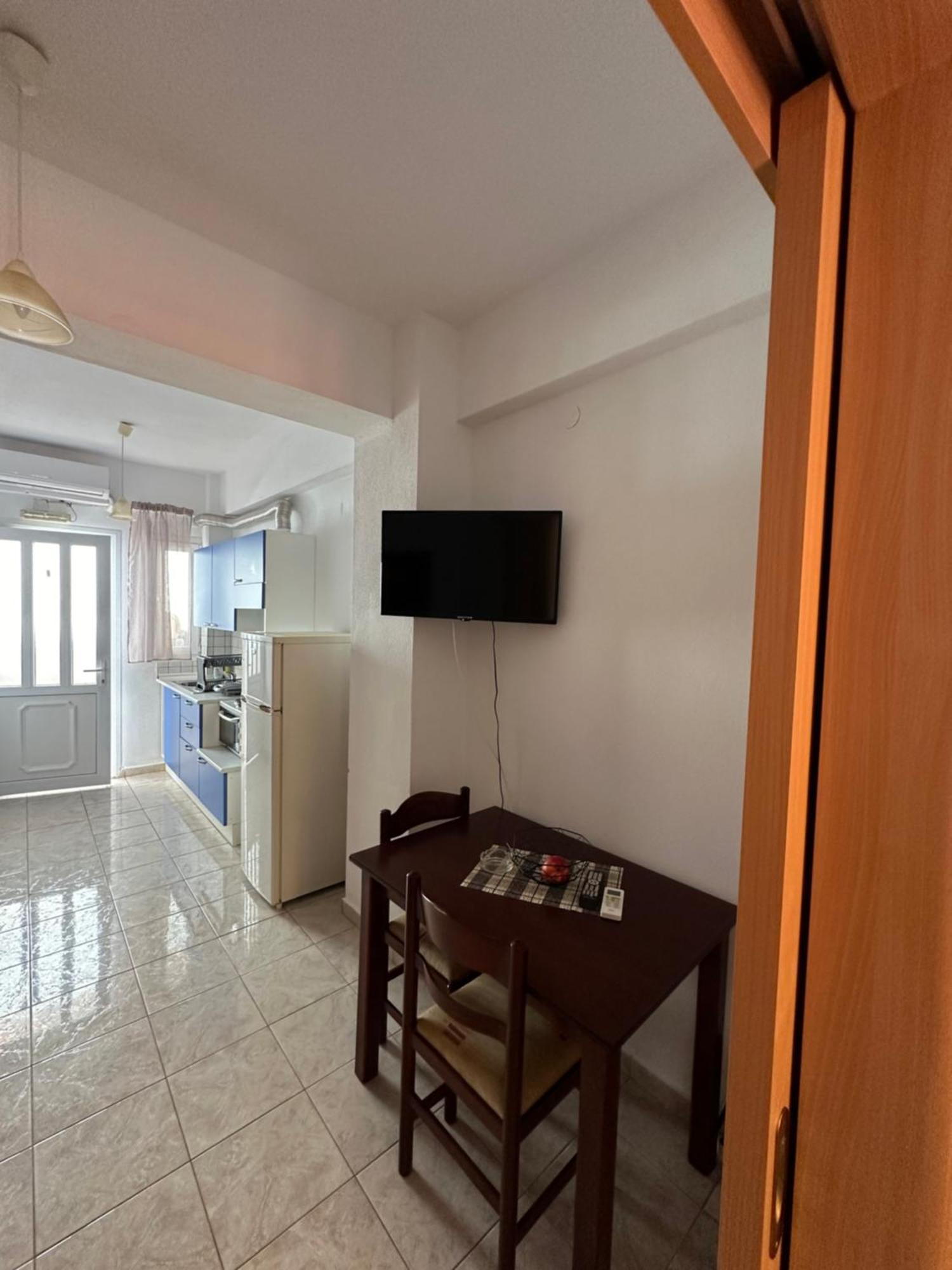 Dimos Apartments Kókkinon Nerón Zewnętrze zdjęcie
